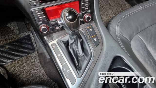 Kia K5 2011 thumb 9