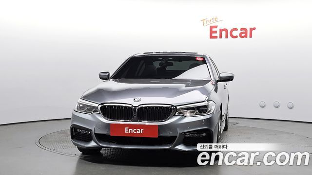BMW 5 серии 2017 thumb 4