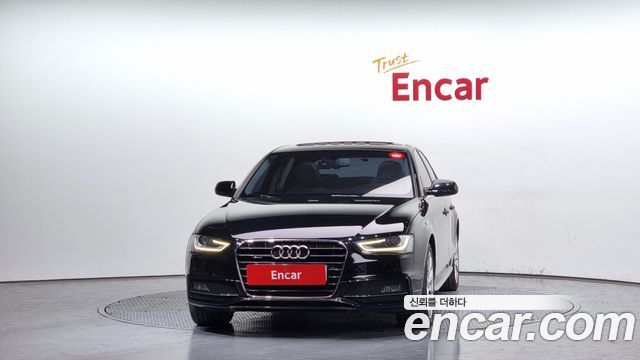 Audi A4 2015 thumb 4
