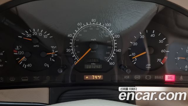 Mercedes-Benz S-Class 1996 thumb 9