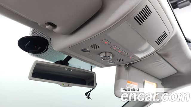 Volkswagen Touareg 2013 thumb 11