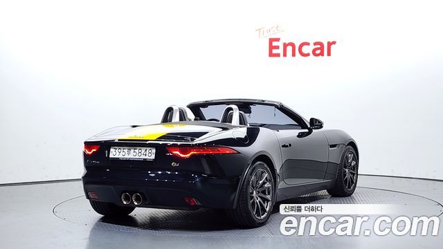 Jaguar F-Type 2017 thumb 3