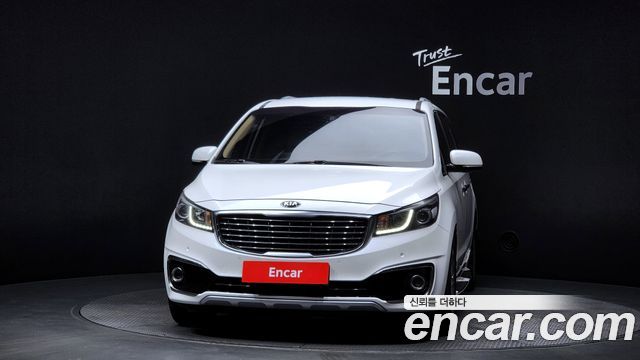 Kia Carnival 2017 thumb 3