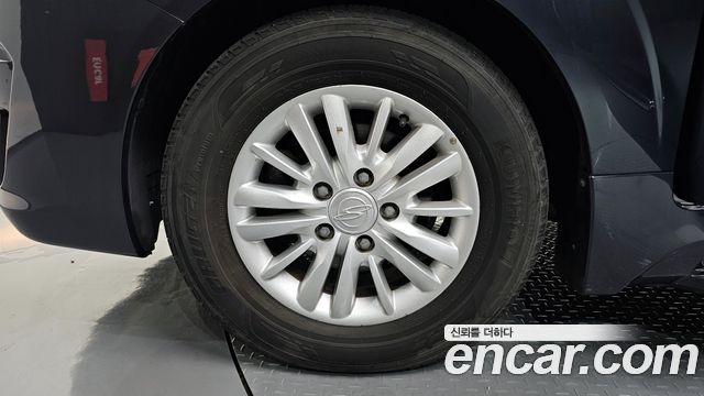SsangYong Korando 2017 thumb 5