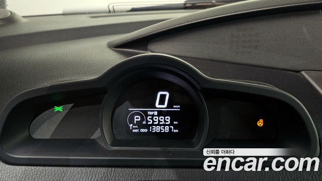 SsangYong Korando 2017 thumb 8