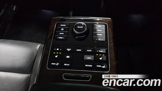 Hyundai Equus 2013 thumb 11