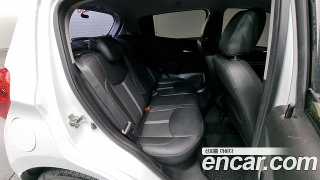 Chevrolet Spark 2021 thumb 12