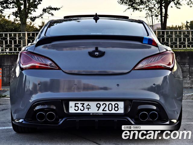 Hyundai Genesis 2010 thumb 4