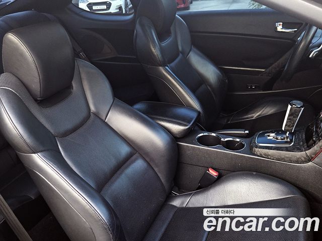 Hyundai Genesis 2010 thumb 10
