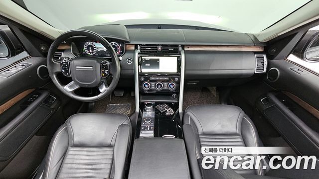 Land Rover Discovery 2019 thumb 7