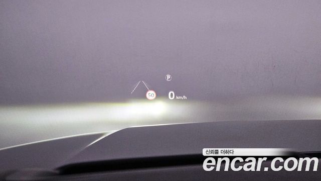 Land Rover Discovery 2019 thumb 11