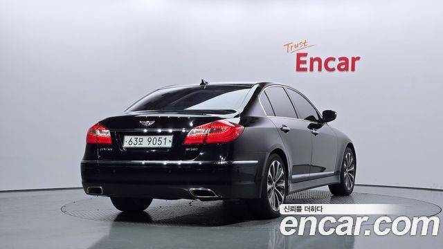 Hyundai Genesis 2012 thumb 2