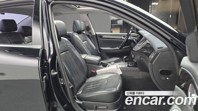 Hyundai Genesis 2012 thumb 10