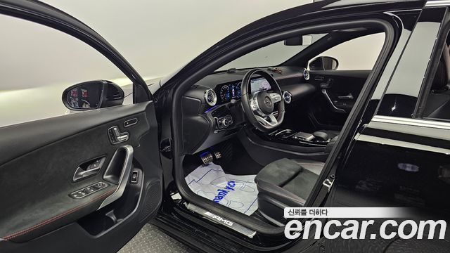 Mercedes-Benz A-Class 2021 thumb 10