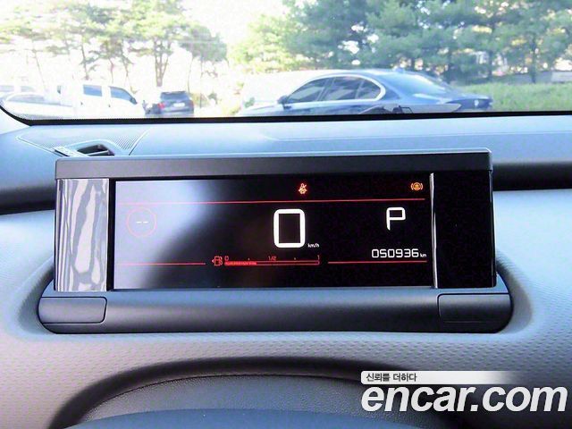 Citroen C4 Cactus 2019 thumb 9