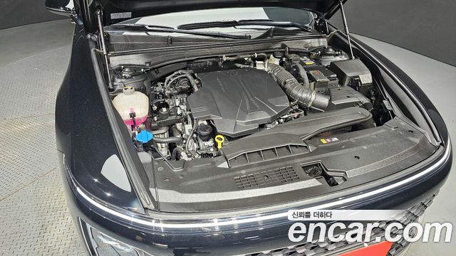 Hyundai Grandeur 2023 thumb 6
