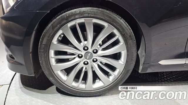 Hyundai Genesis 2016 thumb 6