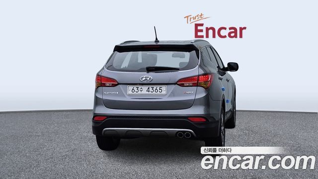 Hyundai Santa Fe 2013 thumb 5