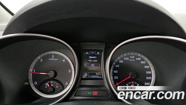 Hyundai Santa Fe 2013 thumb 8