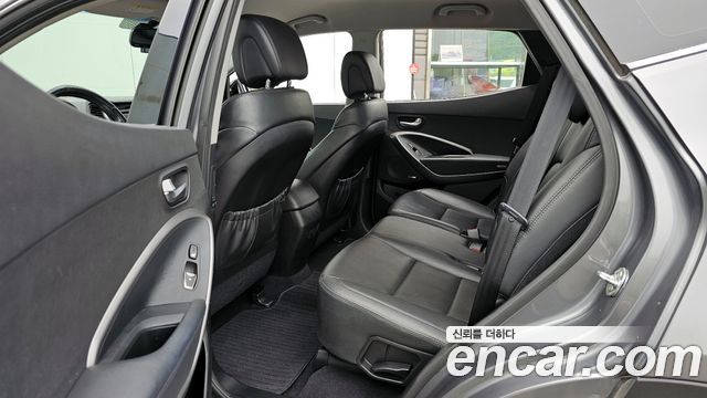 Hyundai Santa Fe 2013 thumb 10
