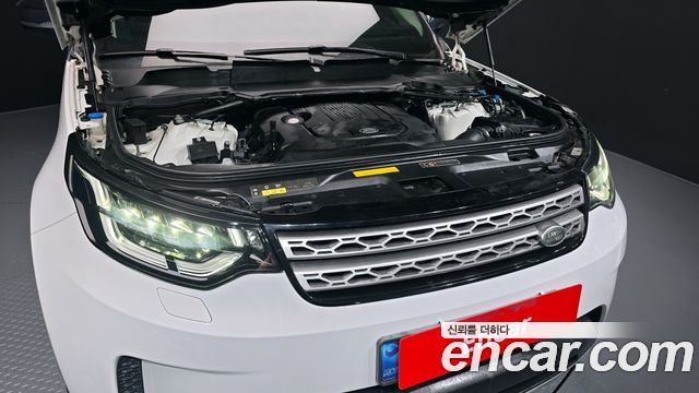 Land Rover Discovery 2018 thumb 7