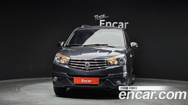 SsangYong Korando 2015 thumb 4