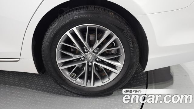 Hyundai Grandeur 2017 thumb 5