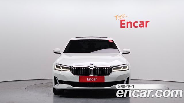 BMW 5 серии 2020 thumb 4