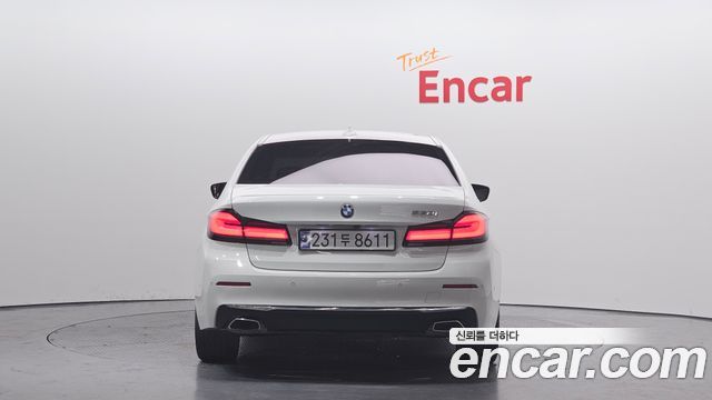 BMW 5 серии 2020 thumb 5