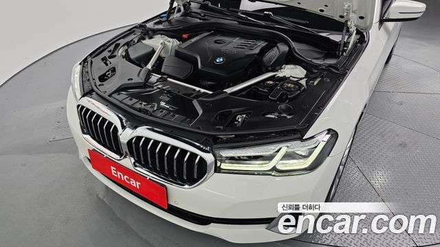 BMW 5 серии 2020 thumb 7
