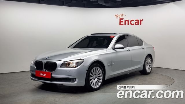 BMW 7 серии 2011 thumb 2