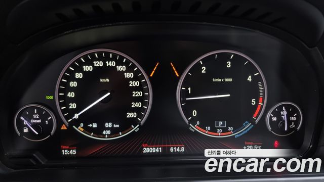 BMW 7 серии 2011 thumb 9