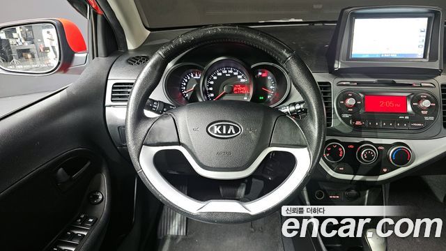 Kia Morning 2012 thumb 11