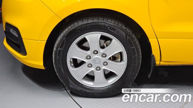 Hyundai Starex 2019 thumb 6