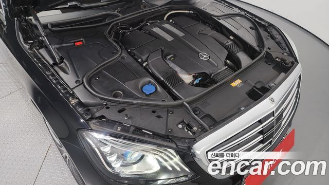 Mercedes-Benz S-Class 2018 thumb 6