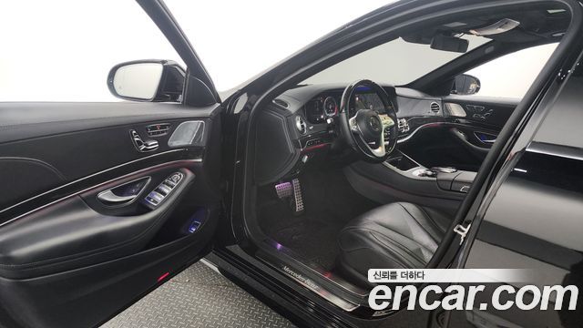 Mercedes-Benz S-Class 2018 thumb 10