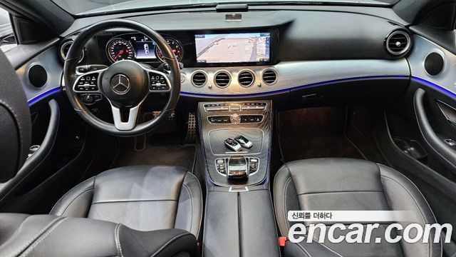 Mercedes-Benz E-Class 2020 thumb 8