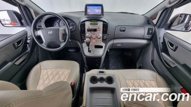 Hyundai Starex 2011 thumb 8
