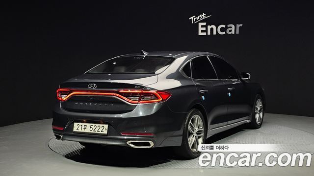 Hyundai Grandeur 2017 thumb 3