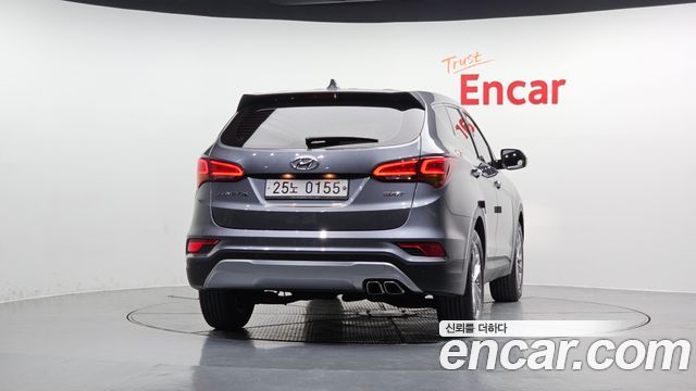 Hyundai Santa Fe 2016 thumb 5