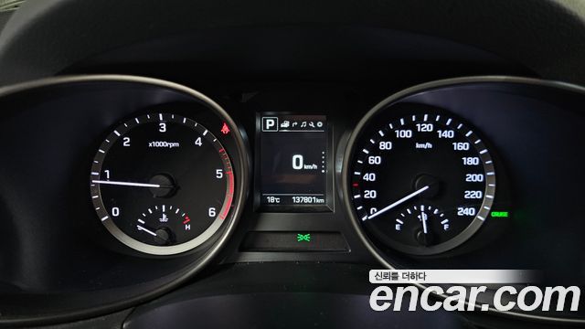 Hyundai Santa Fe 2016 thumb 9