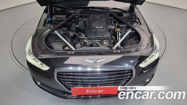 Genesis G90 2017 thumb 7