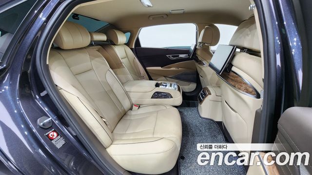 Kia K9 2018 thumb 8