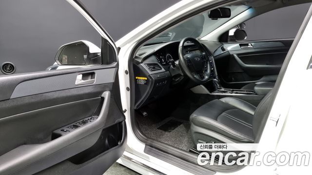 Hyundai Sonata 2015 thumb 10