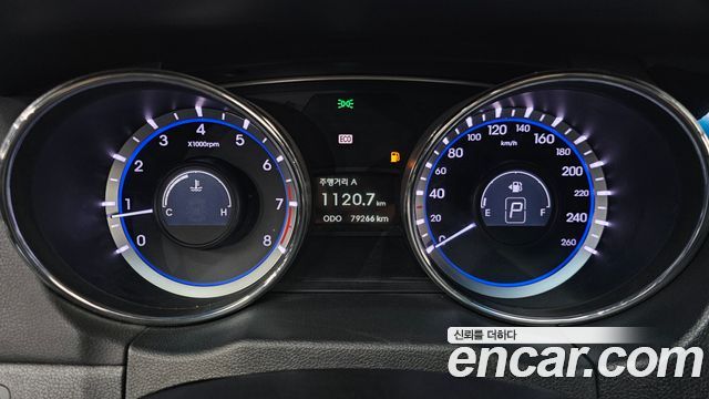Hyundai Sonata 2010 thumb 9