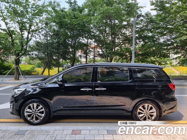 Kia Carnival 2014 thumb 3