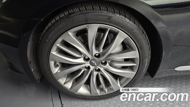 Hyundai Genesis 2015 thumb 6