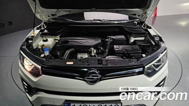 SsangYong Tivoli 2021 thumb 6