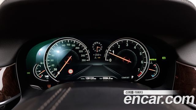 BMW 7 серии 2016 thumb 9