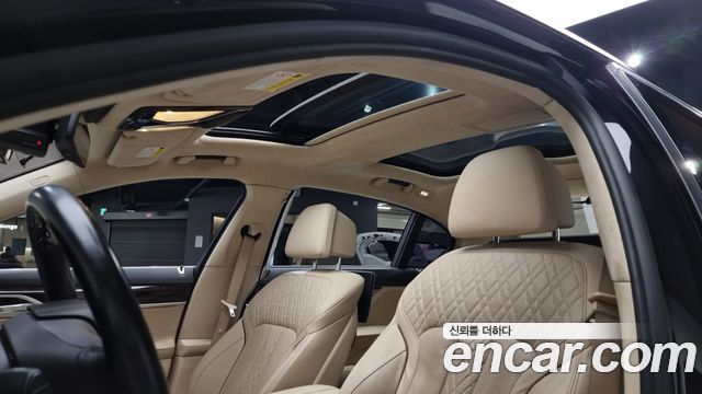BMW 7 серии 2016 thumb 12